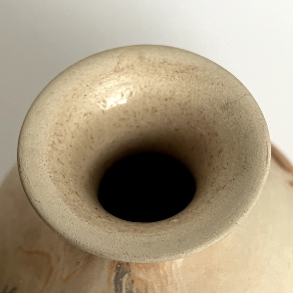 Nemadji Indian River Pottery Vase Orange Brown Swirl Handmade USA 4.1/2" Tall - Picture 4 of 6